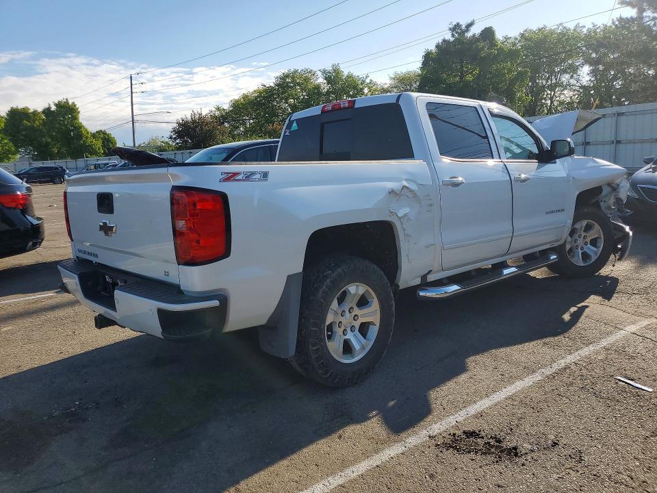 52821346 :رقم المزاد ، 3GCUKREC9HG510261 vin ، 2017 Chevrolet Silverado مزاد بيع