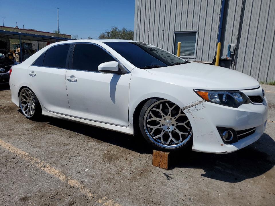 53941886 :رقم المزاد ، 4T1BK1FK5CU510662 vin ، 2012 Toyota Camry مزاد بيع