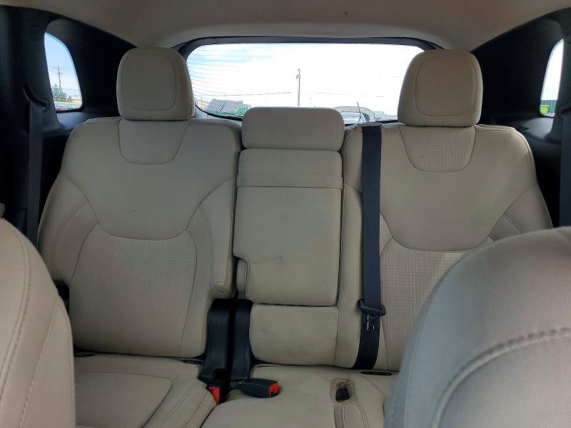 53765416 :رقم المزاد ، 1C4PJMCB1HW621854 vin ، 2017 Jeep Cherokee مزاد بيع