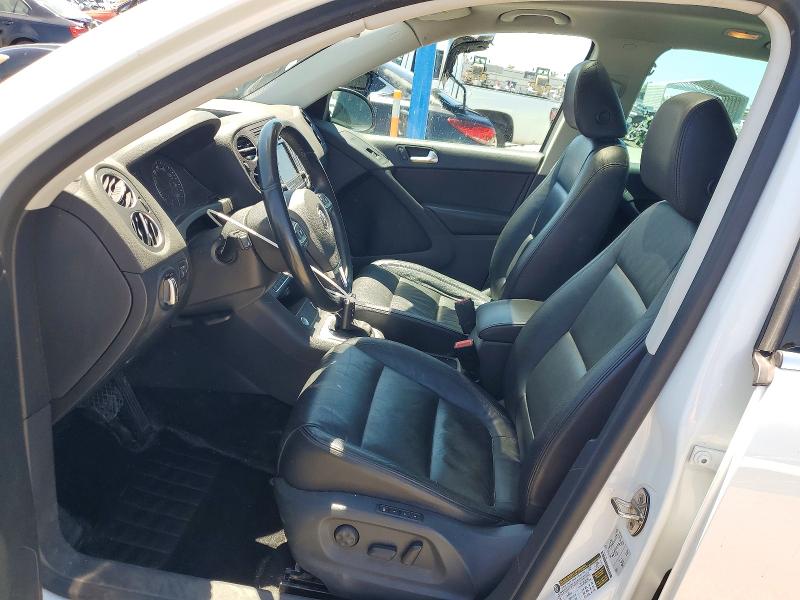 52708286 :رقم المزاد ، WVGTV7AX0HW506645 vin ، 2017 Volkswagen Tiguan مزاد بيع