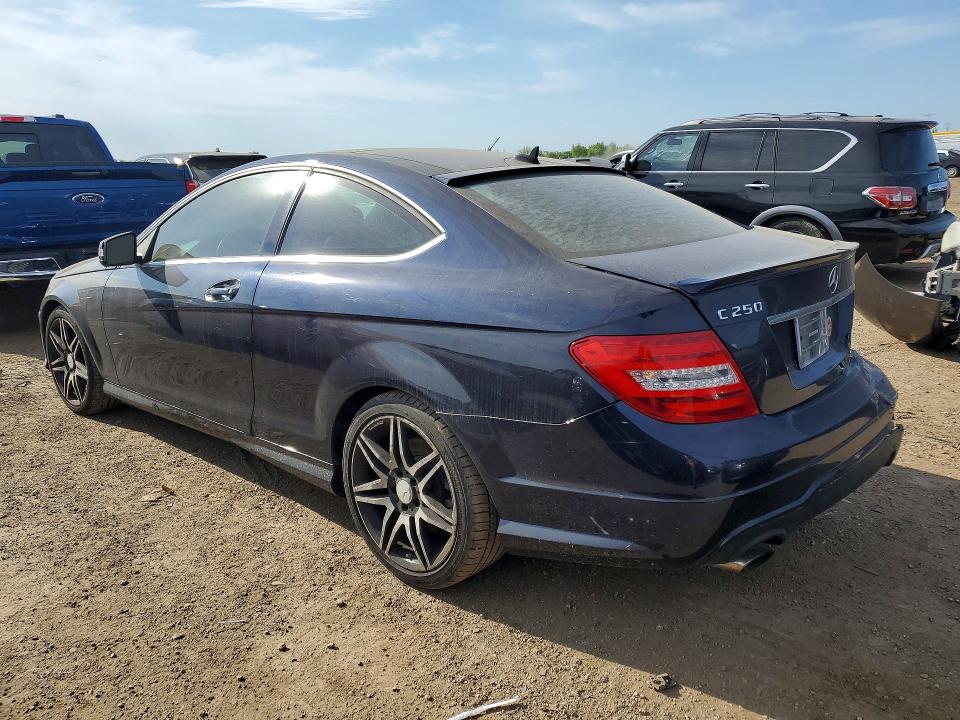 53006616 :رقم المزاد ، WDDGJ4HB7EG162964 vin ، 2014 Mercedes-benz C مزاد بيع