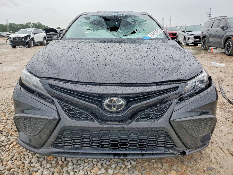2023 Toyota Camry მანქანა იყიდება აუქციონზე, vin: 4T1G11AK7PU750429, აუქციონის ნომერი: 54856436