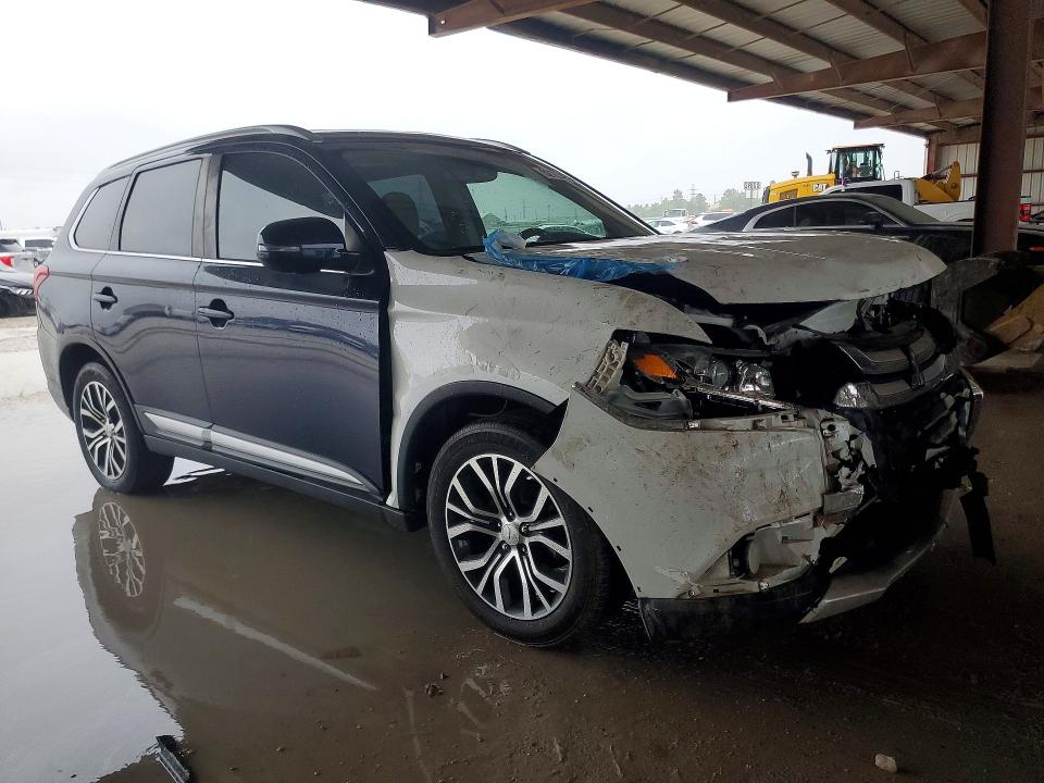 52122496 :رقم المزاد ، JA4AD3A35JZ001297 vin ، 2018 Mitsubishi Outlander مزاد بيع