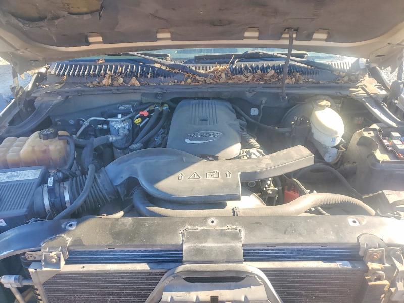 Aukcja sprzedaży 2003 Chevrolet Suburban, vin: 3GNFK16ZX3G112327, numer aukcji: 53230156