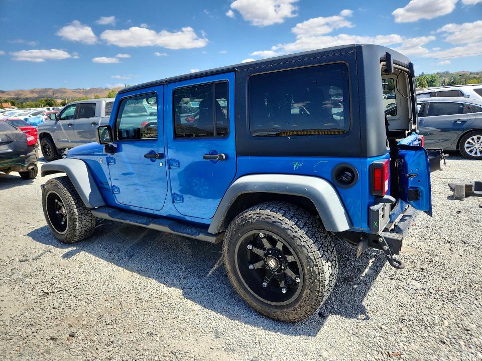 Продажа на аукционе авто 2015 Jeep Wrangler Unlimited, vin: 1C4BJWDGXFL560969, номер лота: 54912276