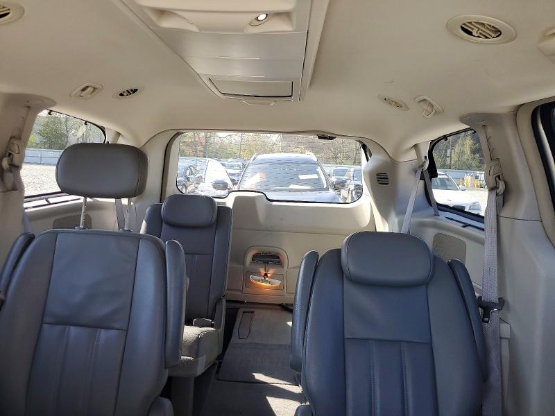 Продажа на аукционе авто 2010 Chrysler Town & Country, vin: 2A4RR5D13AR310254, номер лота: 52665376