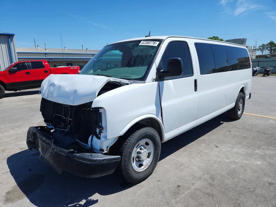 52388776 :رقم المزاد ، 1GAZGZFA7D1117512 vin ، 2013 Chevrolet Express G3500 مزاد بيع