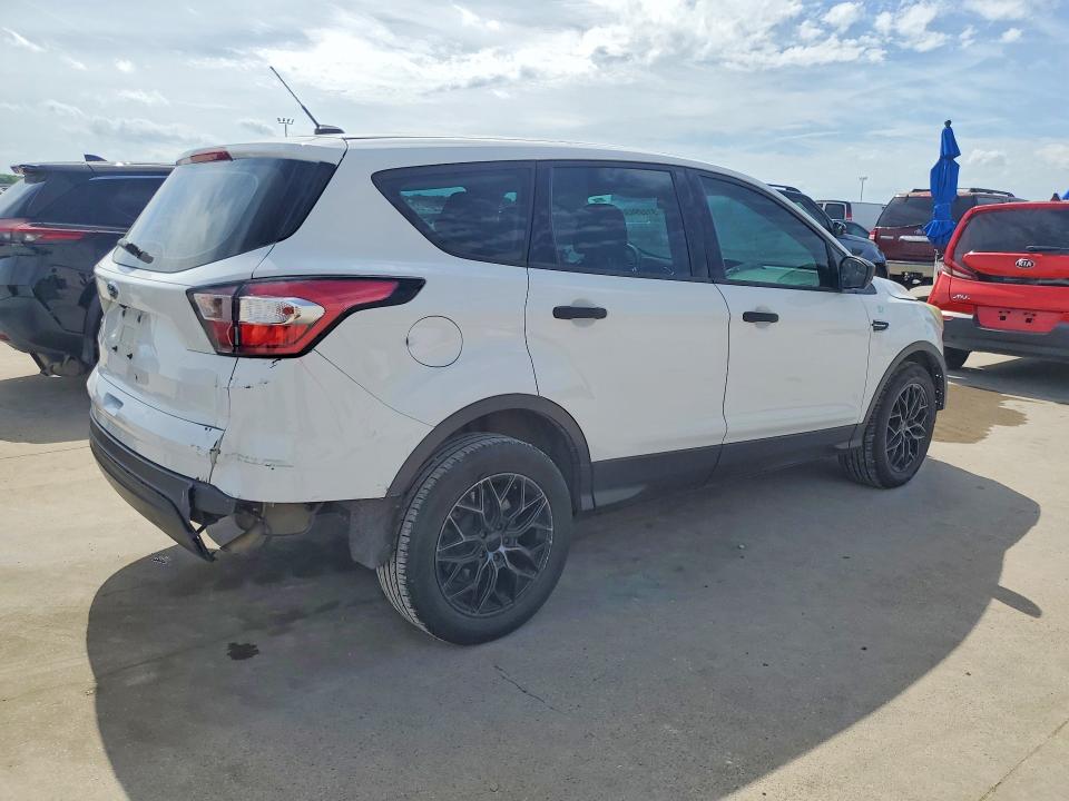 Продажа на аукционе авто 2017 Ford Escape, vin: 1FMCU0F76HUC65804, номер лота: 51199436