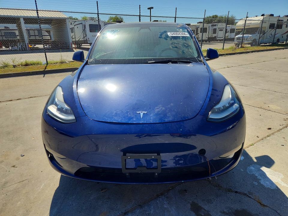 Продажа на аукционе авто 2022 Tesla Model Y, vin: 7SAYGDEE1NF310308, номер лота: 54004306