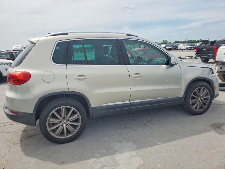 2015 Volkswagen Tiguan მანქანა იყიდება აუქციონზე, vin: WVGAV7AX0FW566395, აუქციონის ნომერი: 51887056