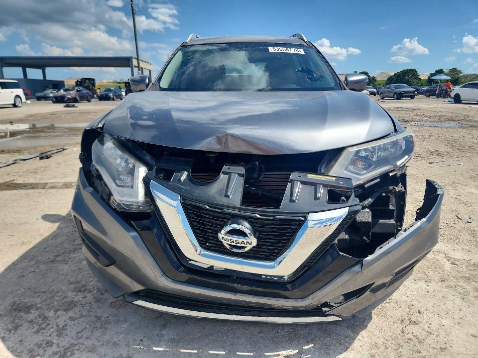 Продаж на аукціоні авто 2017 Nissan Rogue, vin: KNMAT2MT5HP530883, номер лоту: 53556776