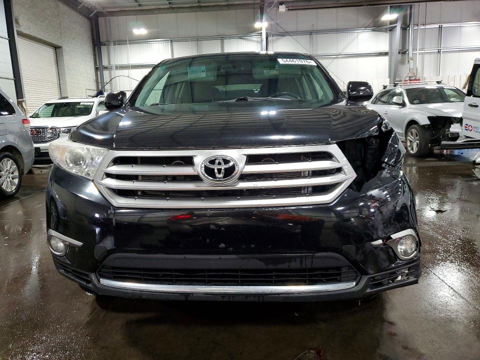 54461976 :رقم المزاد ، 5TDBK3EH5BS062528 vin ، 2011 Toyota Highlander مزاد بيع