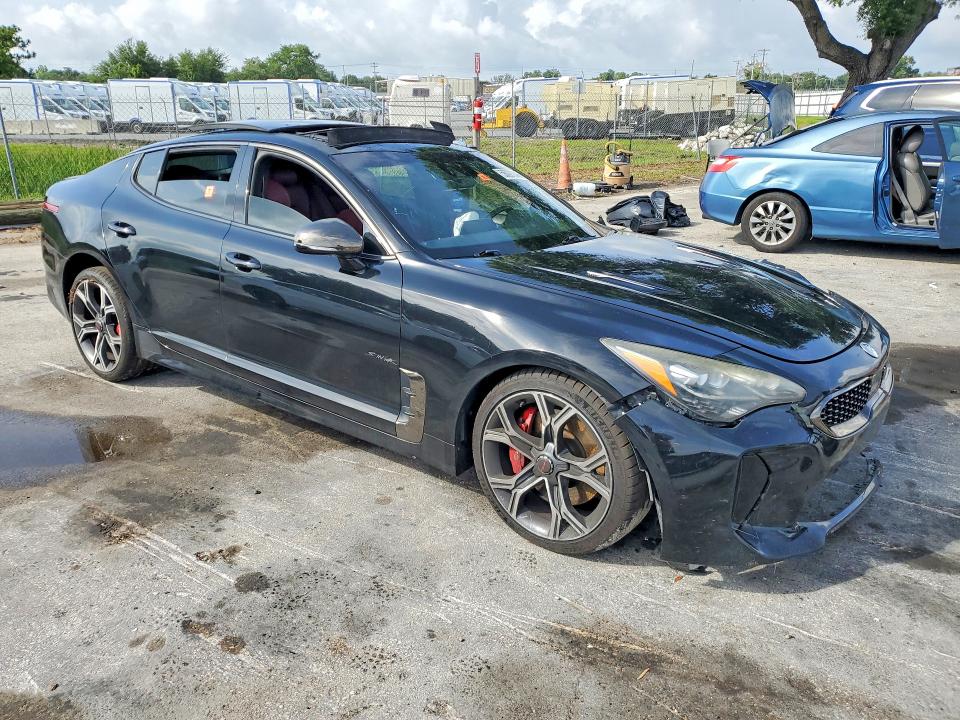 2019 Kia Stinger მანქანა იყიდება აუქციონზე, vin: KNAE45LC9K6042578, აუქციონის ნომერი: 55097046