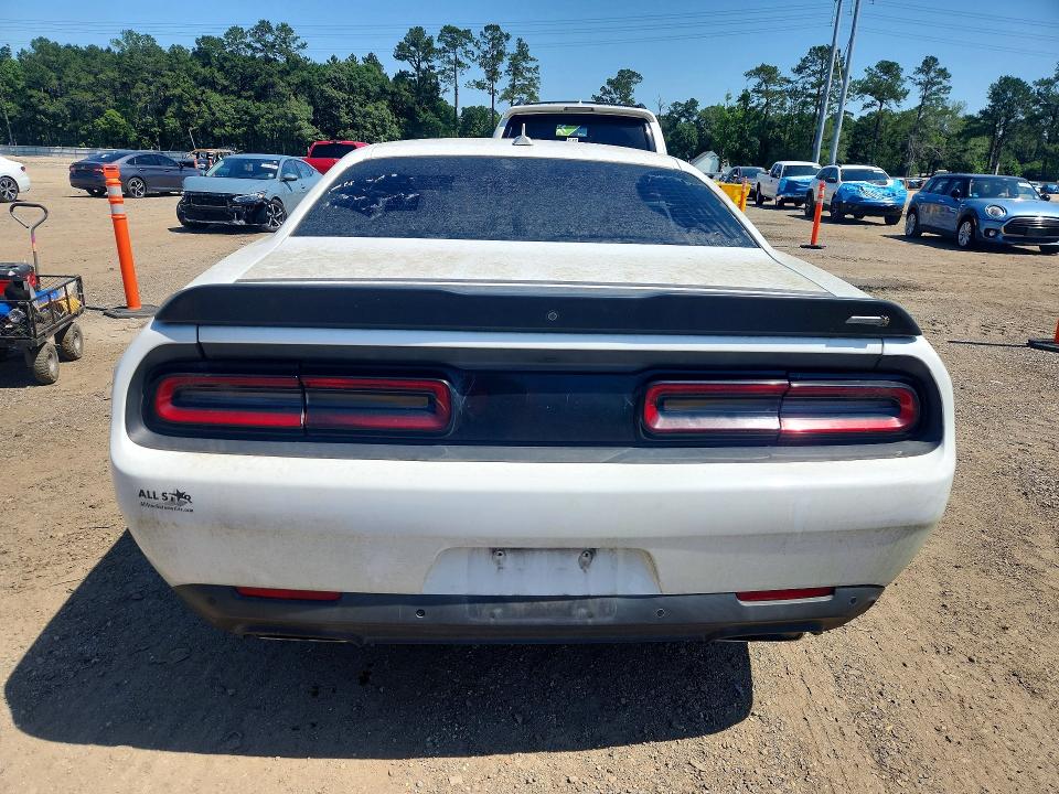 2017 Dodge Challenger მანქანა იყიდება აუქციონზე, vin: 2C3CDZFJ1HH501948, აუქციონის ნომერი: 53779786