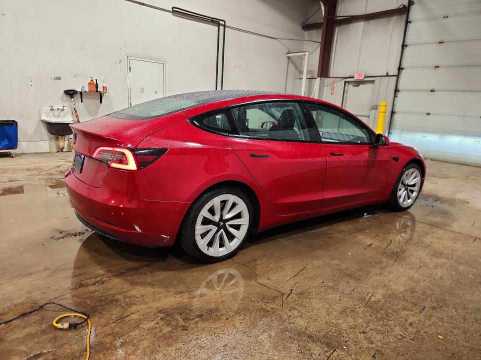 53782236 :رقم المزاد ، 5YJ3E1EA4NF288765 vin ، 2022 Tesla Model 3 مزاد بيع