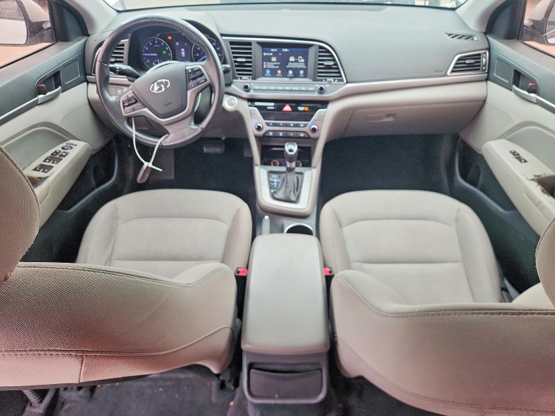 51910716 :رقم المزاد ، 5NPD84LFXJH293931 vin ، 2018 Hyundai Elantra مزاد بيع