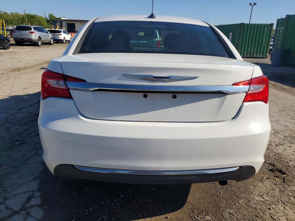 2014 Chrysler 200 მანქანა იყიდება აუქციონზე, vin: 1C3CCBAB7EN143459, აუქციონის ნომერი: 52494506