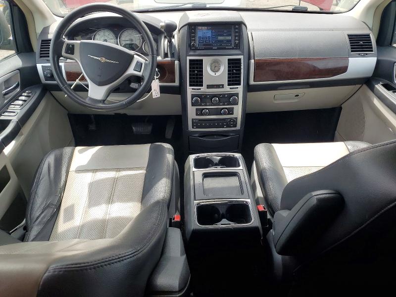 2010 Chrysler Town & Country მანქანა იყიდება აუქციონზე, vin: 2A4RR8DXXAR330264, აუქციონის ნომერი: 54990316
