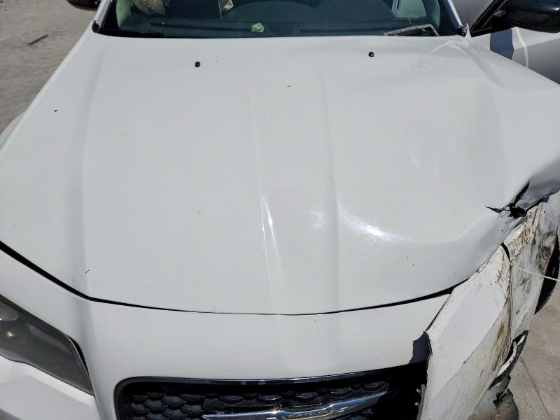 53585296 :رقم المزاد ، 2C3CCAAG7KH614147 vin ، 2019 Chrysler 300 مزاد بيع