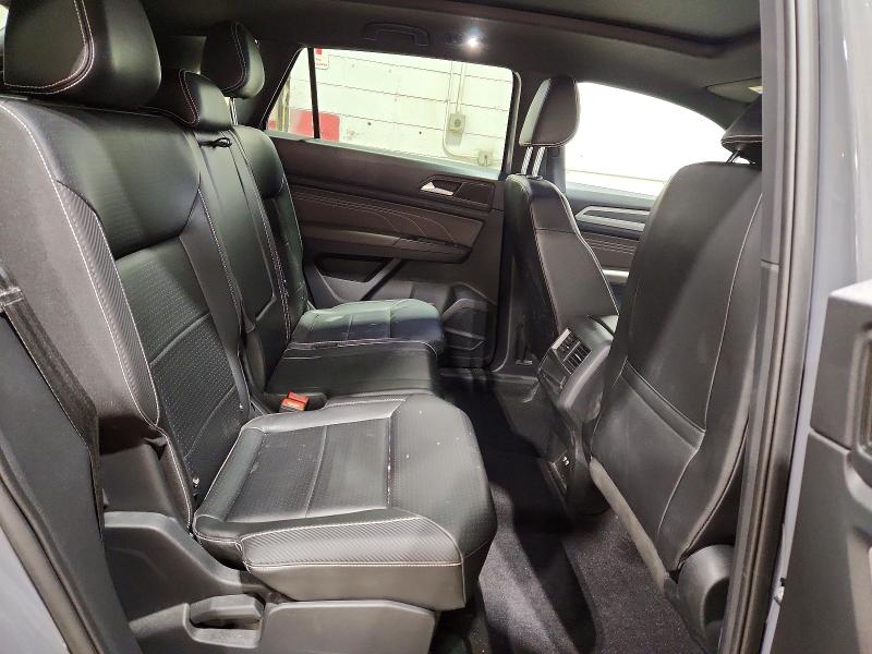 52492626 :رقم المزاد ، 1V2RE2CA8MC233037 vin ، 2021 Volkswagen Atlas Cross Sport مزاد بيع