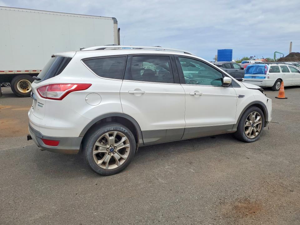 2014 Ford Escape მანქანა იყიდება აუქციონზე, vin: 1FMCU0J98EUC15815, აუქციონის ნომერი: 52414966