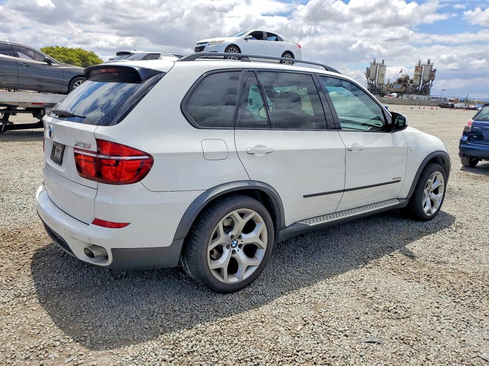 Продаж на аукціоні авто 2013 Bmw X5, vin: 5UXZW0C51D0B90850, номер лоту: 55457506