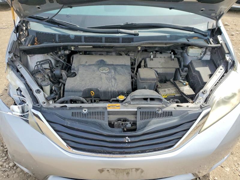 54621566 :رقم المزاد ، 5TDKK3DC1CS192247 vin ، 2012 Toyota Sienna مزاد بيع