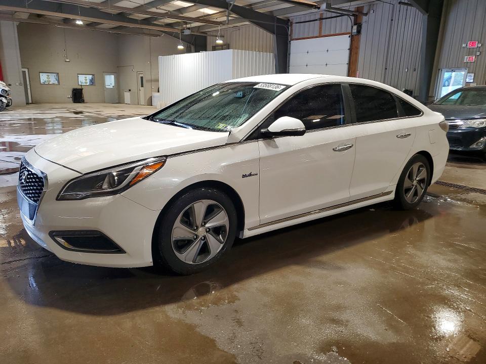 Продаж на аукціоні авто 2017 Hyundai Sonata Hybrid, vin: KMHE34L15HA050709, номер лоту: 53588136