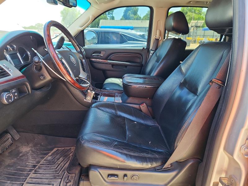 52679286 :رقم المزاد ، 1GYUCCEF9AR216783 vin ، 2010 Cadillac Escalade مزاد بيع
