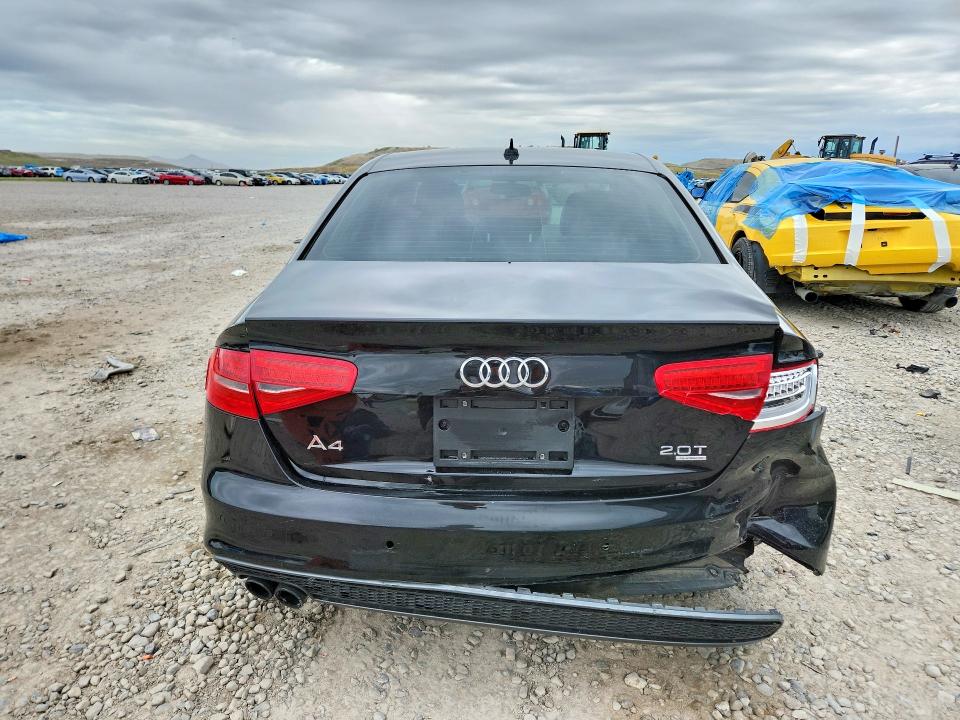 52555716 :رقم المزاد ، WAUFFAFL7FN012915 vin ، 2015 Audi A4 مزاد بيع