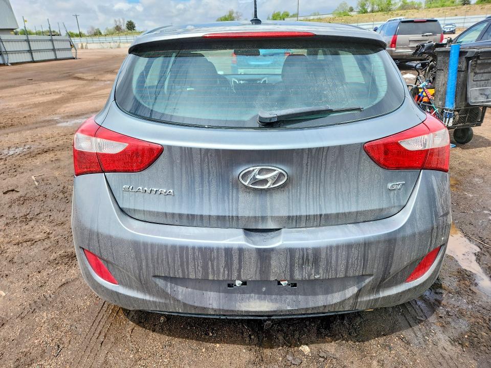 52675346 :رقم المزاد ، KMHD35LH8HU374864 vin ، 2017 Hyundai Elantra Gt مزاد بيع
