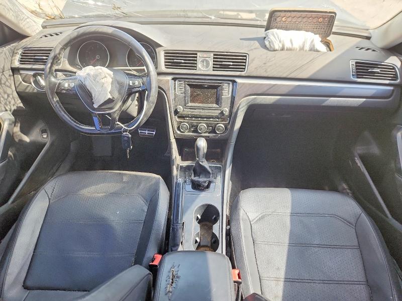 51141626 :رقم المزاد ، 1VWAS7A36GC063691 vin ، 2016 Volkswagen Passat مزاد بيع