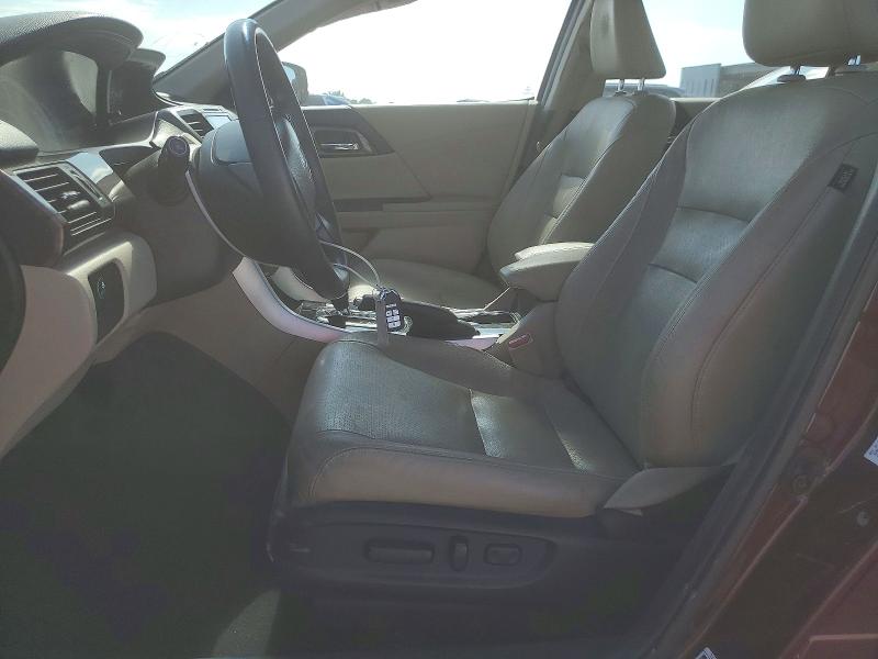 Продажа на аукционе авто 2016 Honda Accord, vin: 1HGCR2F83GA151111, номер лота: 51992316