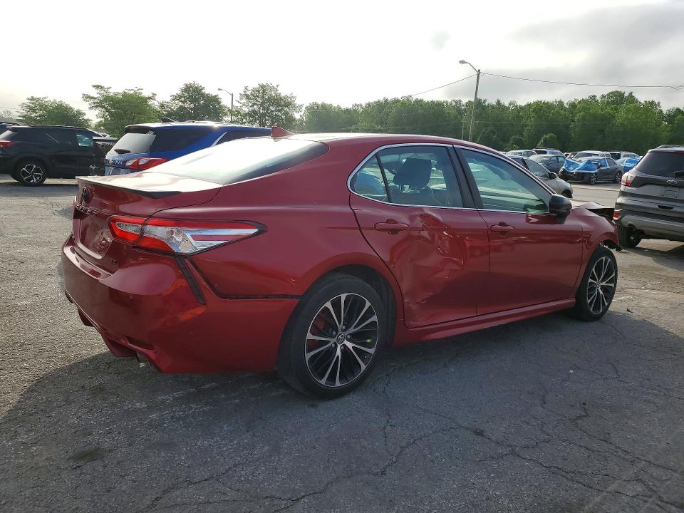 Продажа на аукционе авто 2020 Toyota Camry, vin: 4T1G11AK1LU395025, номер лота: 55018336