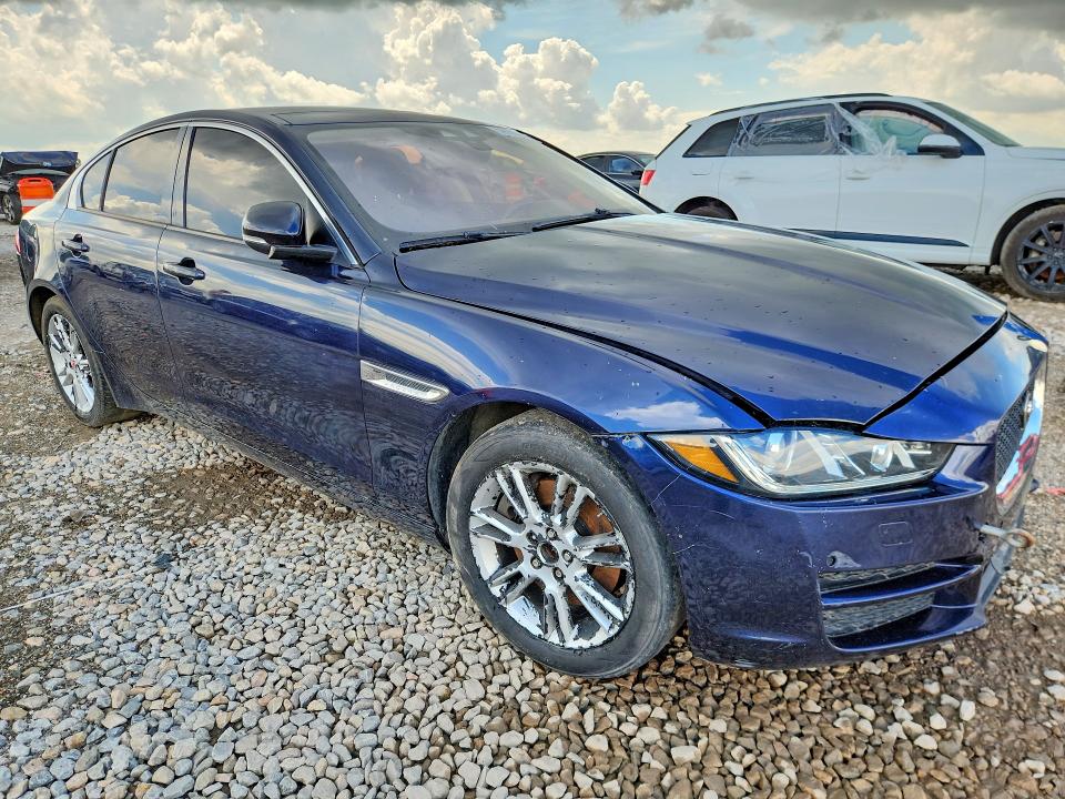 Продажа на аукционе авто 2018 Jaguar Xe, vin: SAJAD4FX4JCP34355, номер лота: 54763596