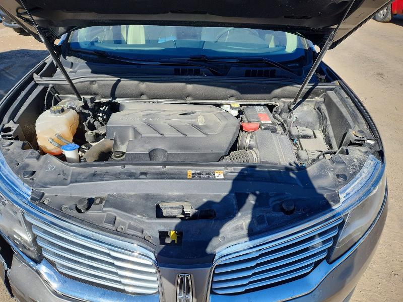 55248686 :رقم المزاد ، 2LMTJ8LP3GBL89193 vin ، 2016 Lincoln Mkx مزاد بيع