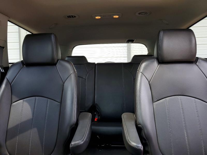 51890366 :رقم المزاد ، 5GAKRBKD4HJ325123 vin ، 2017 Buick Enclave مزاد بيع