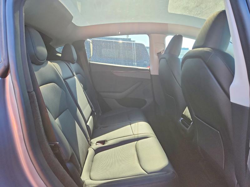 Продаж на аукціоні авто 2026 Tesla Model Y, vin: 7SAYGDED6TA430588, номер лоту: 52785276