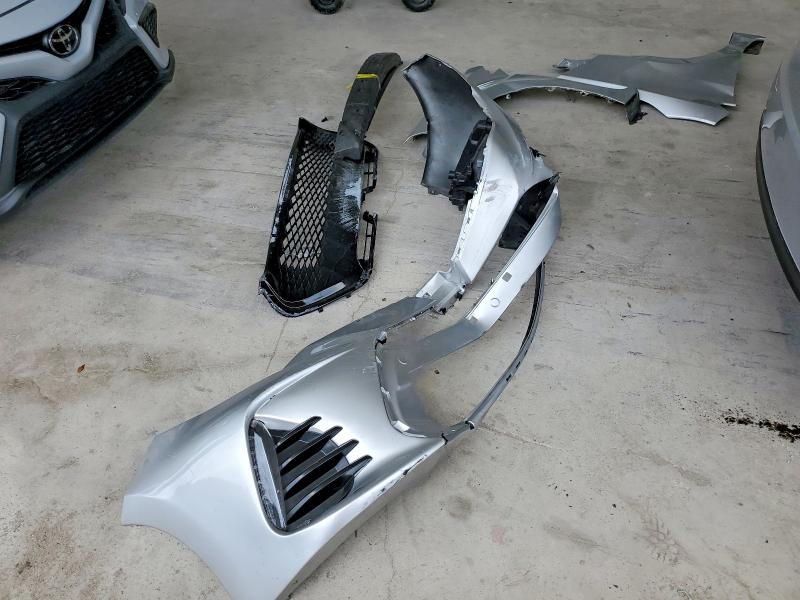 52192426 :رقم المزاد ، 2T1BURHE5KC221944 vin ، 2019 Toyota Corolla مزاد بيع