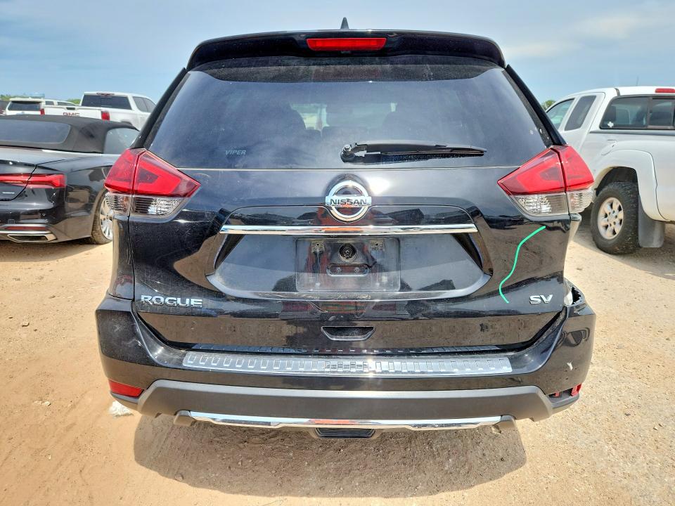 53579716 :رقم المزاد ، 5N1AT2MT4HC802813 vin ، 2017 Nissan Rogue مزاد بيع