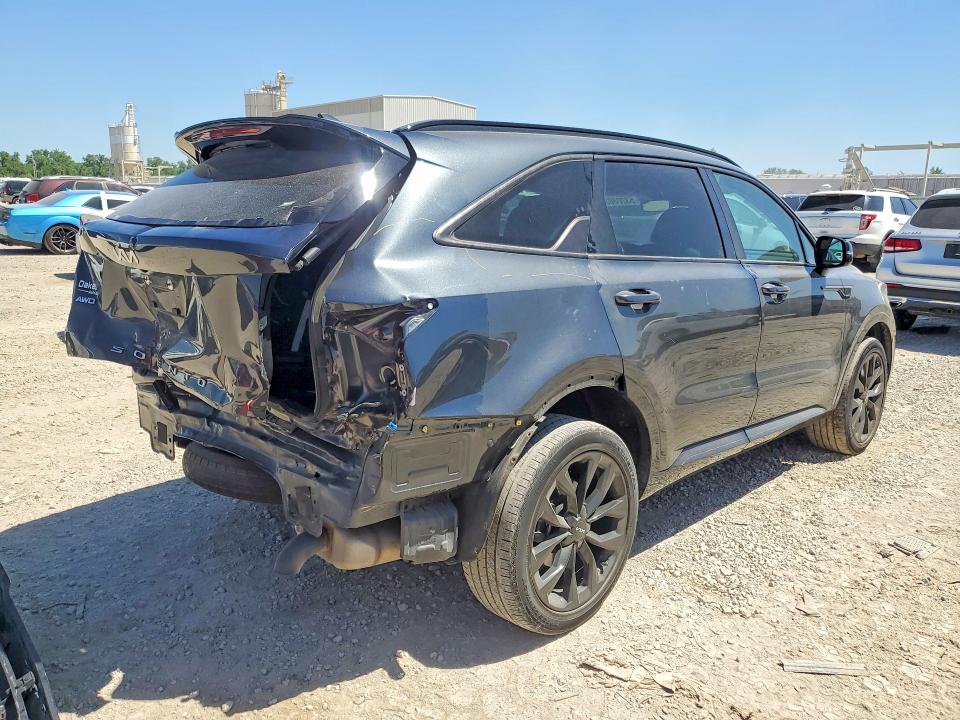 53208036 :رقم المزاد ، 5XYRKDLF1NG157692 vin ، 2022 Kia Sorento مزاد بيع
