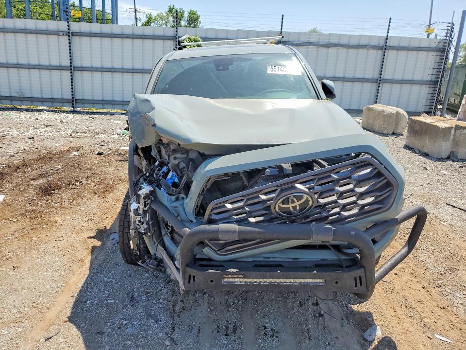 55145606 :رقم المزاد ، 3TMDZ5BN7NM126647 vin ، 2022 Toyota Tacoma مزاد بيع