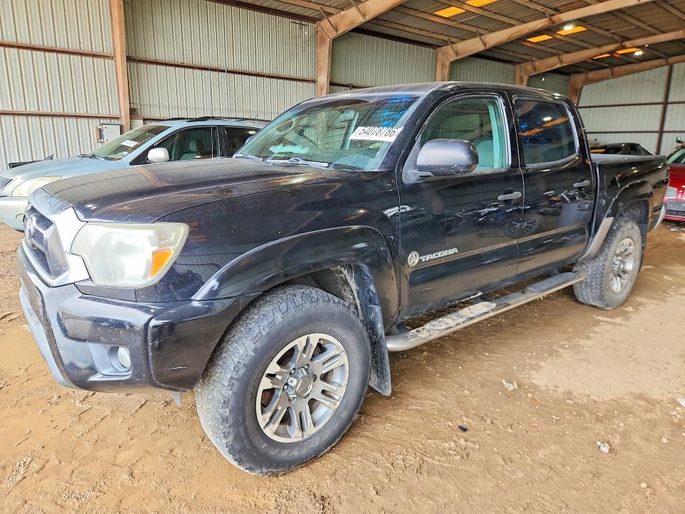 Продаж на аукціоні авто 2015 Toyota Tacoma, vin: 5TFJU4GN4FX084311, номер лоту: 54078786