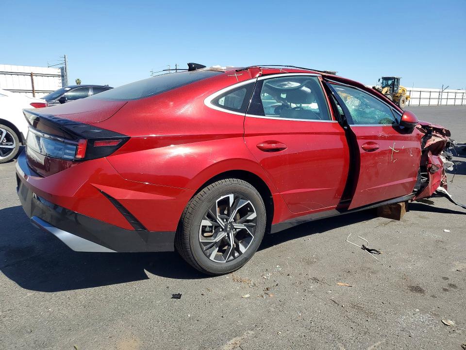 2025 Hyundai Sonata მანქანა იყიდება აუქციონზე, vin: KMHL64JA9SA438101, აუქციონის ნომერი: 53200266