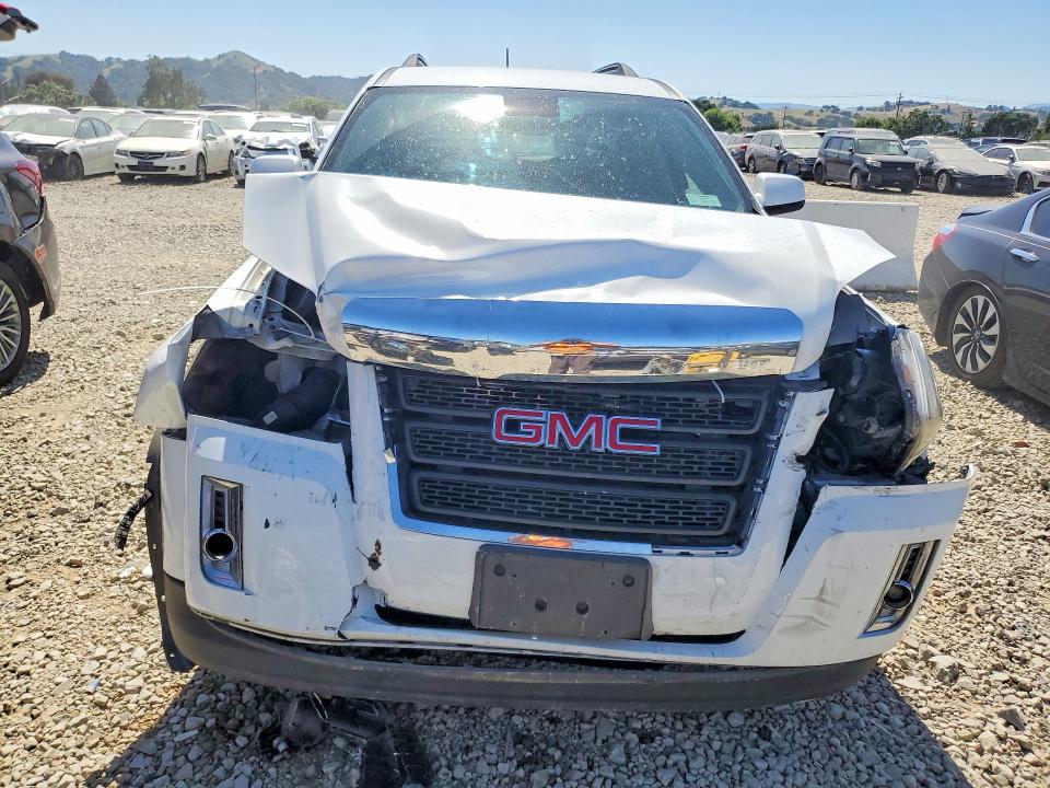 52266126 :رقم المزاد ، 2GKALSEK0F6308646 vin ، 2015 Gmc Terrain مزاد بيع