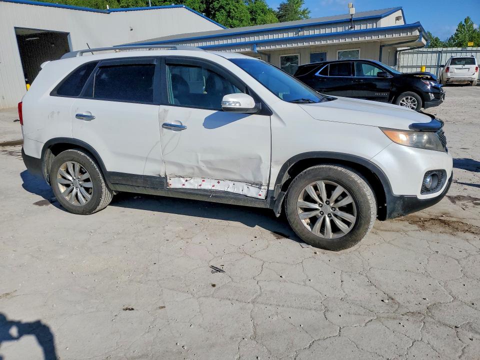 Продажа на аукционе авто 2011 Kia Sorento, vin: 5XYKUDA28BG142923, номер лота: 52545636