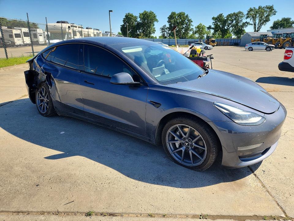 Продажа на аукционе авто 2023 Tesla Model 3, vin: 5YJ3E1EA0PF599838, номер лота: 52886346