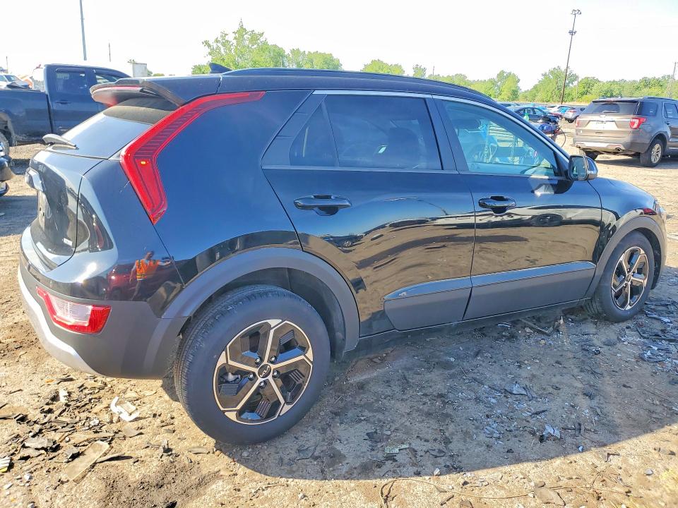 2024 Kia Niro მანქანა იყიდება აუქციონზე, vin: KNDCR3LE5R5172455, აუქციონის ნომერი: 50477976