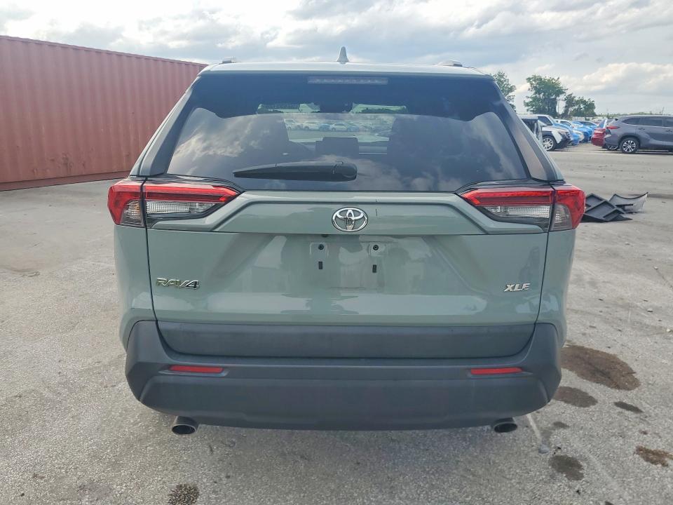 2021 Toyota Rav4 მანქანა იყიდება აუქციონზე, vin: 2T3C1RFV7MW154238, აუქციონის ნომერი: 52455126