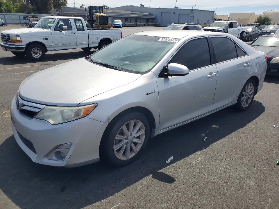 2012 Toyota Camry Hybrid მანქანა იყიდება აუქციონზე, vin: 4T1BD1FK2CU054064, აუქციონის ნომერი: 53201546